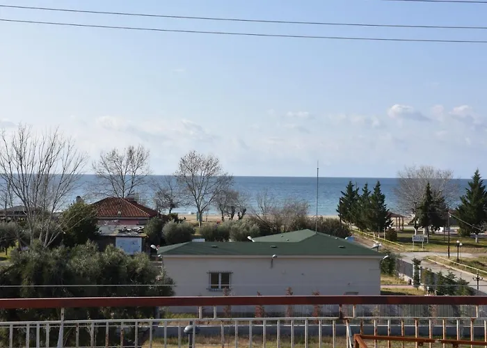 3s Nea Halkidiki * Flogita