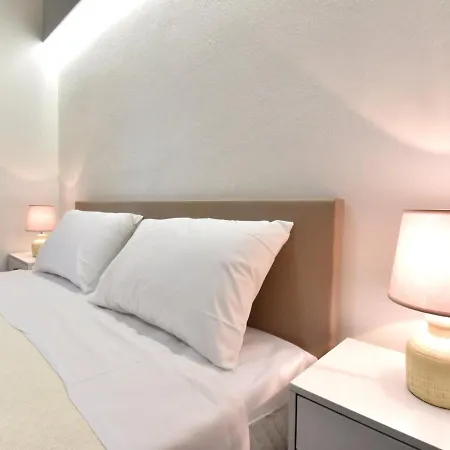 3s Nea Halkidiki Apartment