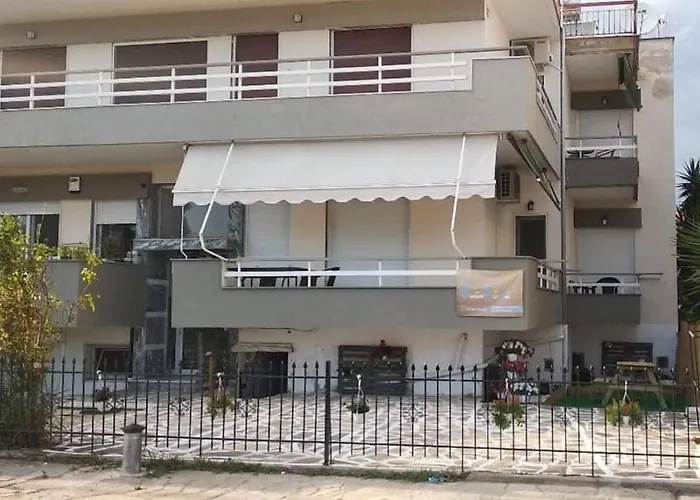 3s Nea Halkidiki Apartamento Flogita